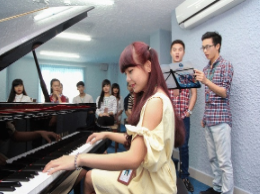 在美国攻读研究生课程的要满足哪些条件？