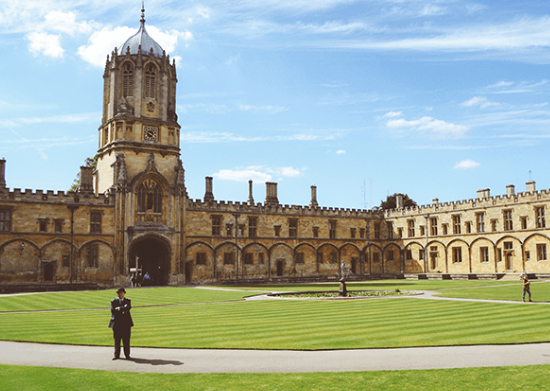 英国的一些大学会为出国留学生提供奖学金吗？